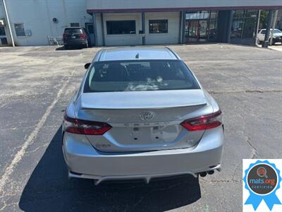 2021 Toyota Camry SE   - Photo 6 - Richmond, IN 47374