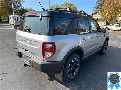 2021 Ford Bronco Sport OuterBanks *Was Owned By One Of Our Employees!*  4WD - Photo 3 - Richmond, IN 47374