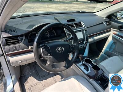 2012 Toyota Camry XLE V6   - Photo 7 - Richmond, IN 47374