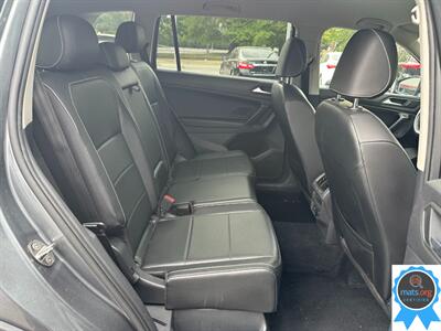 2021 Volkswagen Tiguan SE 4Motion   - Photo 10 - Richmond, IN 47374