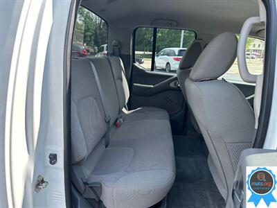 2018 Nissan Frontier SV   - Photo 10 - Richmond, IN 47374