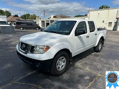 2018 Nissan Frontier SV   - Photo 1 - Richmond, IN 47374