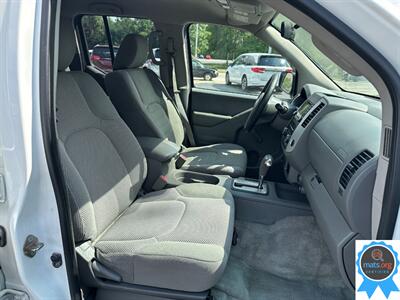 2018 Nissan Frontier SV   - Photo 9 - Richmond, IN 47374