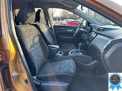 2014 Nissan Rogue SV - Photo 12 - Richmond, IN 47374