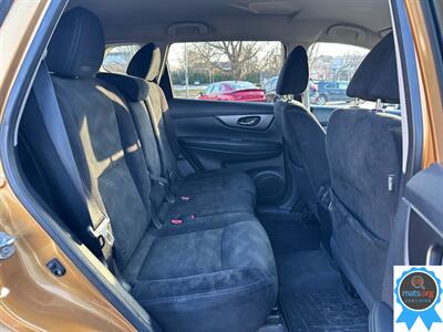 2014 Nissan Rogue SV - Photo 13 - Richmond, IN 47374