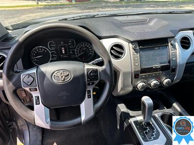 2018 Toyota Tundra SR5 RWD   - Photo 12 - Richmond, IN 47374