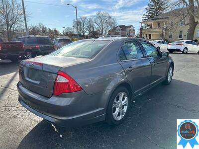 2012 Ford Fusion SE   - Photo 3 - Richmond, IN 47374