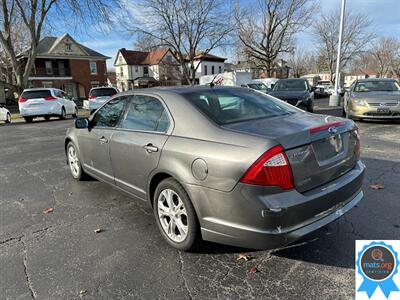 2012 Ford Fusion SE   - Photo 4 - Richmond, IN 47374