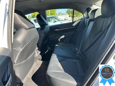 2022 Toyota Camry SE   - Photo 11 - Richmond, IN 47374