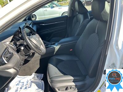 2022 Toyota Camry SE   - Photo 9 - Richmond, IN 47374