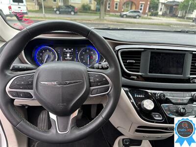 2022 Chrysler Voyager LX   - Photo 13 - Richmond, IN 47374
