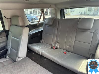 2016 Chevrolet Suburban LT   - Photo 9 - Richmond, IN 47374
