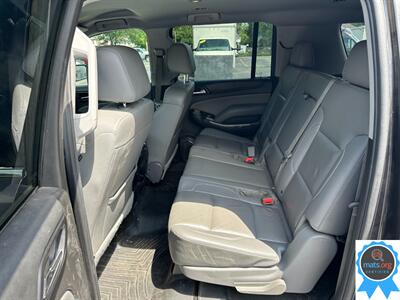 2016 Chevrolet Suburban LT   - Photo 8 - Richmond, IN 47374