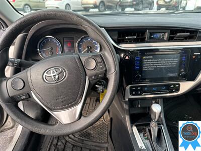 2017 Toyota Corolla LE   - Photo 12 - Richmond, IN 47374