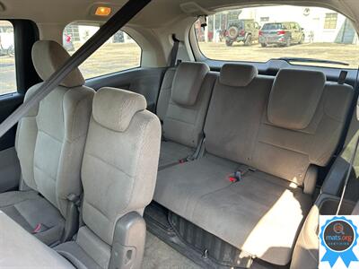 2014 Honda Odyssey EX   - Photo 12 - Richmond, IN 47374