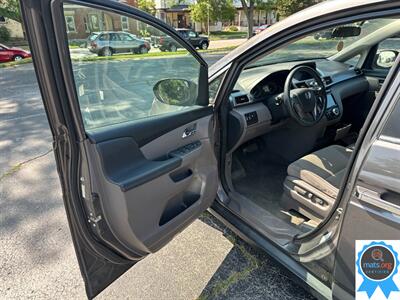 2014 Honda Odyssey EX   - Photo 8 - Richmond, IN 47374
