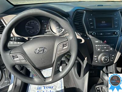 2018 Hyundai SANTA FE Sport 2.4L - Photo 14 - Richmond, IN 47374