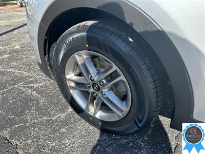 2018 Hyundai SANTA FE Sport 2.4L - Photo 7 - Richmond, IN 47374