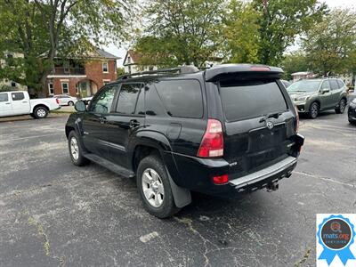2005 Toyota 4Runner SR5   - Photo 4 - Richmond, IN 47374