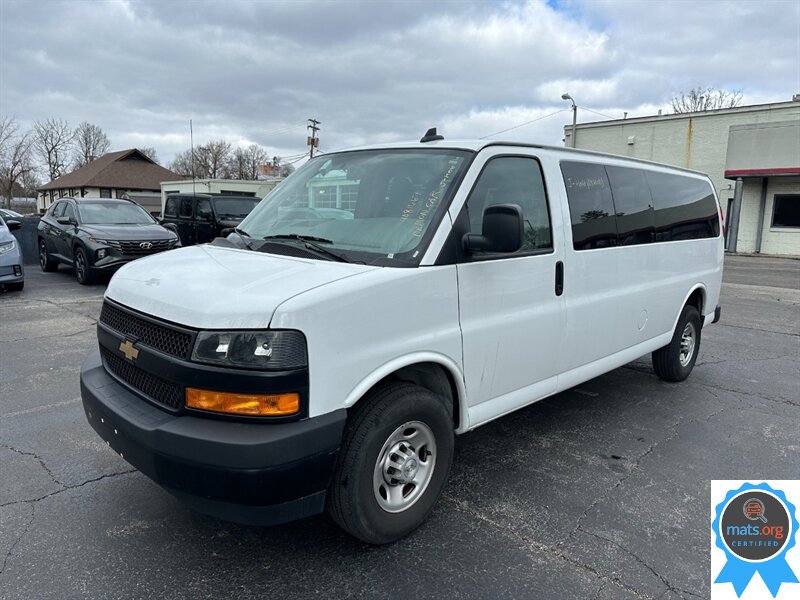 2022 Chevrolet Express LS 3500  