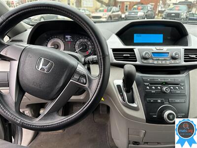 2011 Honda Odyssey LX   - Photo 11 - Richmond, IN 47374