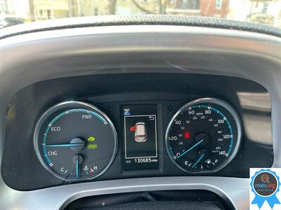 2018 Toyota RAV4 Hybrid LE AWD - Photo 15 - Richmond, IN 47374