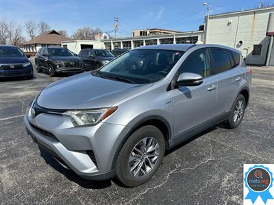 2018 Toyota RAV4 Hybrid LE AWD - Photo 1 - Richmond, IN 47374
