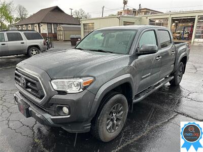 2022 Toyota Tacoma SR5 V6   - Photo 1 - Richmond, IN 47374