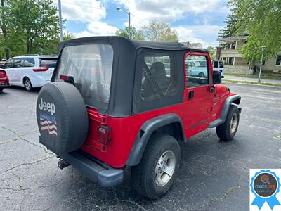 2000 Jeep Wrangler Sport   - Photo 3 - Richmond, IN 47374
