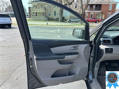 2013 Honda Odyssey LX - Photo 7 - Richmond, IN 47374