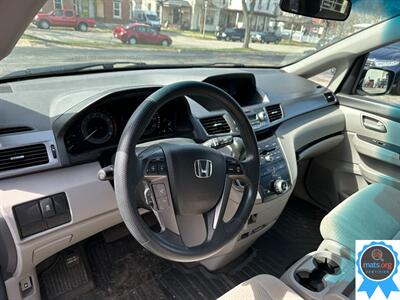 2013 Honda Odyssey LX - Photo 9 - Richmond, IN 47374