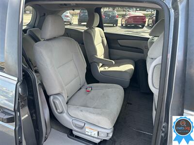 2013 Honda Odyssey LX - Photo 11 - Richmond, IN 47374