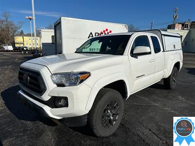 2022 Toyota Tacoma SR V6  