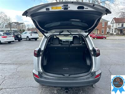 2013 Toyota RAV4 Limited - Photo 5 - Richmond, IN 47374