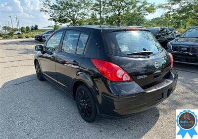 2010 Nissan Versa 1.8 S   - Photo 4 - Richmond, IN 47374