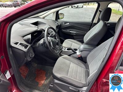 2013 Ford C-MAX Hybrid SE   - Photo 6 - Richmond, IN 47374