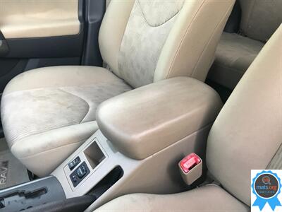 2012 Toyota RAV4  *Has Apple Carplay, 3rd Row!* - Photo 19 - Richmond, IN 47374