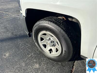 2017 Chevrolet Silverado 1500 Work Truck   - Photo 6 - Richmond, IN 47374