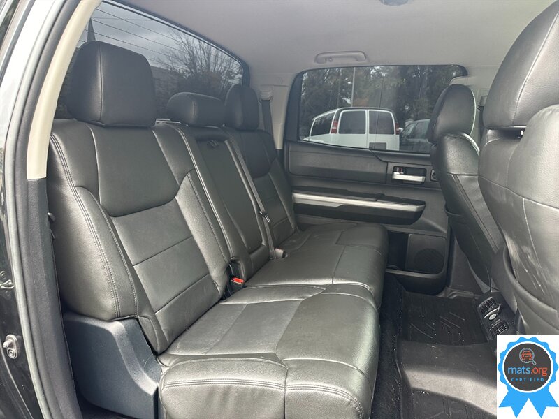 2018 Toyota Tundra SR5 - Photo 10