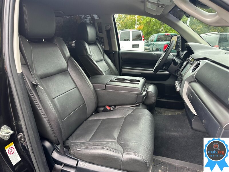 2018 Toyota Tundra SR5 - Photo 9