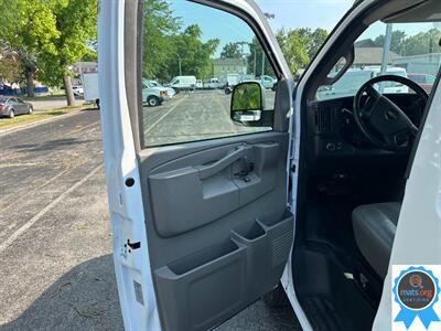 2023 Chevrolet Express LS 3500 *Available beginning of August!*   - Photo 5 - Richmond, IN 47374
