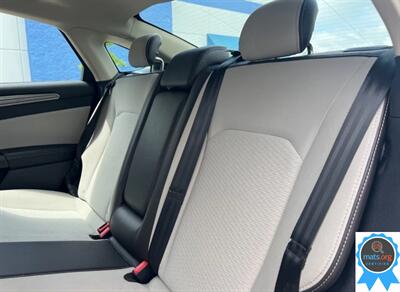 2019 Ford Fusion SE   - Photo 10 - Richmond, IN 47374