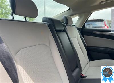 2019 Ford Fusion SE   - Photo 13 - Richmond, IN 47374