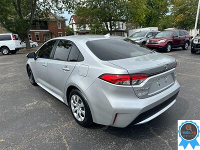 2022 Toyota Corolla LE   - Photo 4 - Richmond, IN 47374