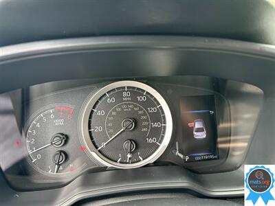 2022 Toyota Corolla LE   - Photo 13 - Richmond, IN 47374