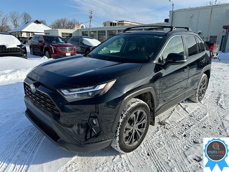 2022 Toyota RAV4 XLE Premium
