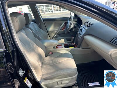 2011 Toyota Camry   - Photo 8 - Richmond, IN 47374