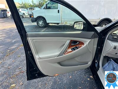 2011 Toyota Camry   - Photo 6 - Richmond, IN 47374