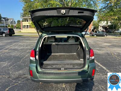 2012 Subaru Outback 2.5i Premium *Has visible rust, but runs well*   - Photo 5 - Richmond, IN 47374