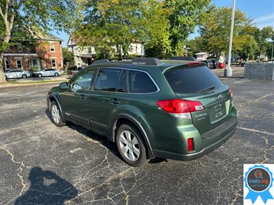 2012 Subaru Outback 2.5i Premium *Has visible rust, but runs well*   - Photo 4 - Richmond, IN 47374
